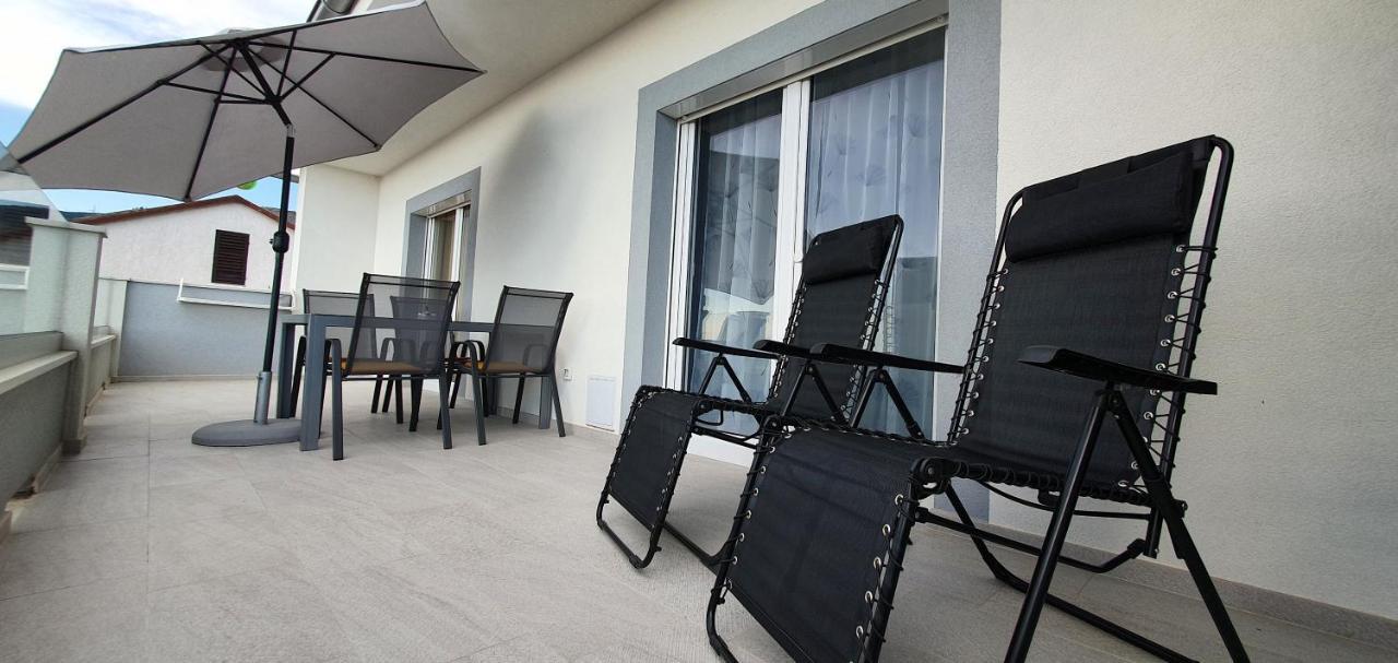 Apartmani Naomi&Leo Senj  Εξωτερικό φωτογραφία
